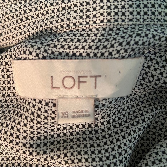 Loft women’s button up black and white blouse in size x-small - Picture 4 of 8